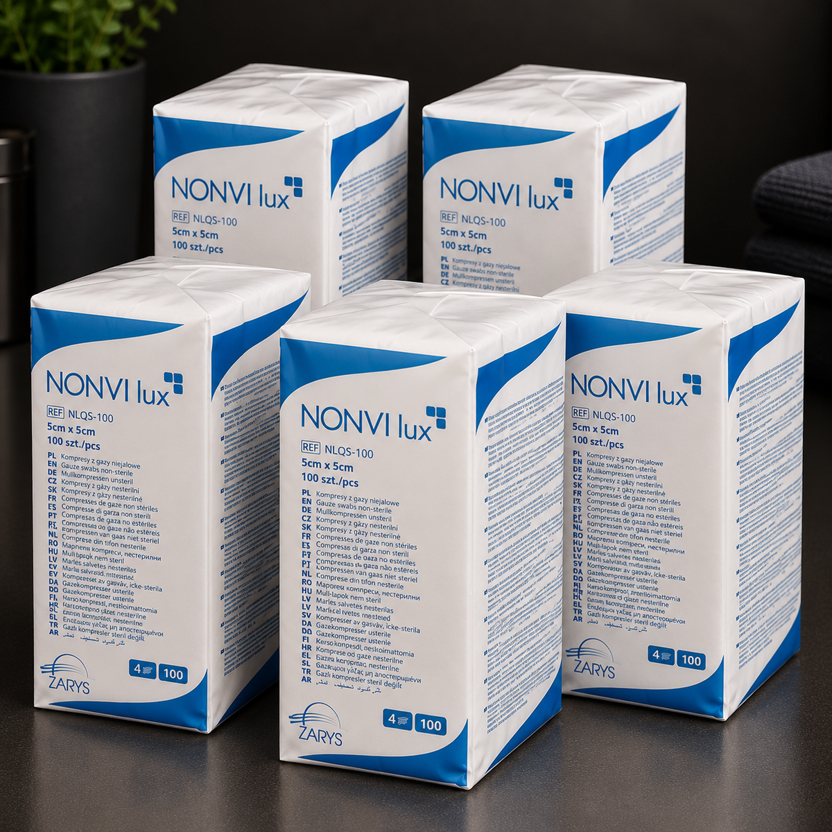 NONVI LUX PRO – Kompresy Włókninowe Niejałowe 5 × 5 cm, ZARYS – 5 × 100 szt.