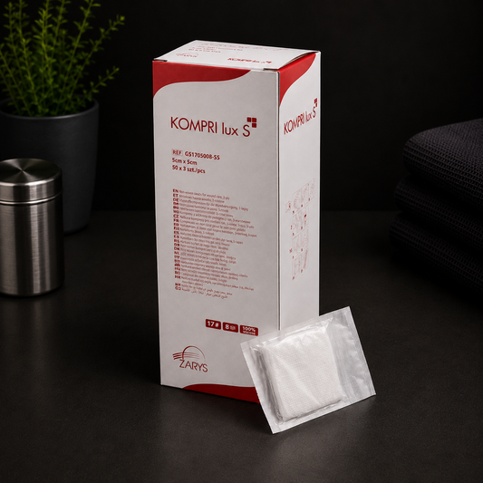 Kompresy Gazowe Jałowe KOMPRI LUX S 17N 18W 5 × 5cm, ZARYS – 3 szt. (50 blistrów × 3 szt.)