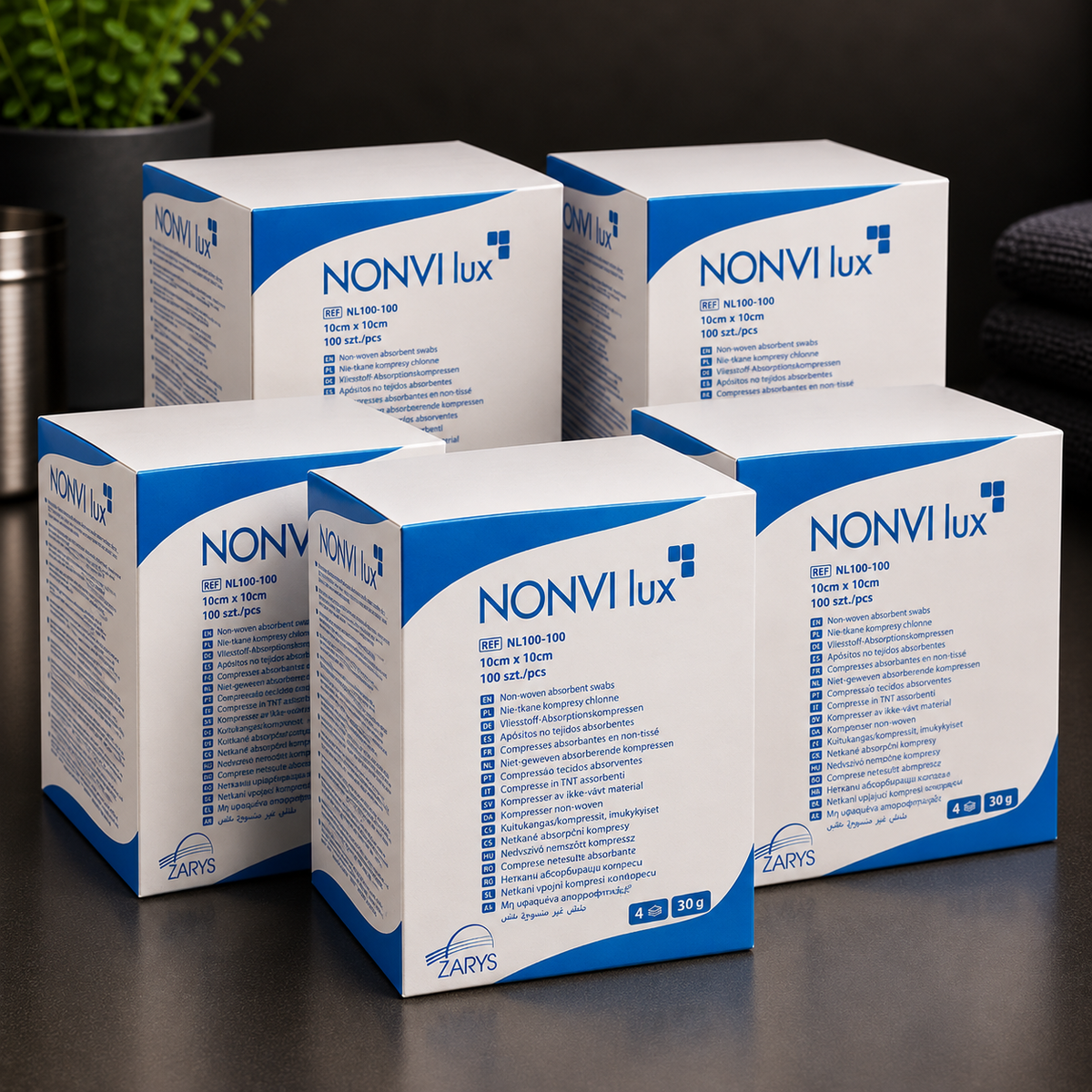 NONVI LUX PRO – Kompresy Włókninowe Niejałowe 10 × 10 cm, ZARYS – Zestaw 5 × 100 szt.